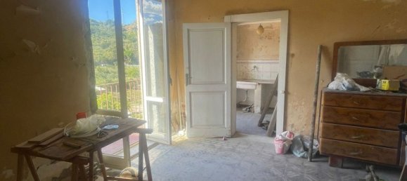 11 rooms House in Villafranca Tirrena, Italy No. 48382 17