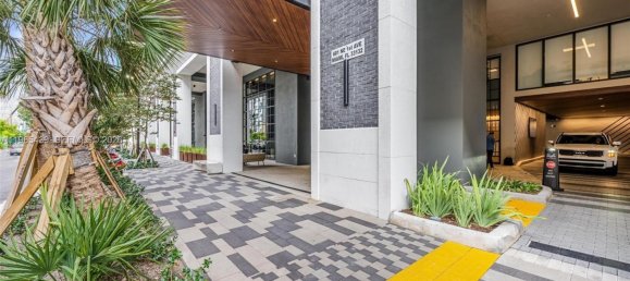 34.1 m² propiedad comercial en venta en Miami, Miami-Dade, Florida, USA № 615629 23