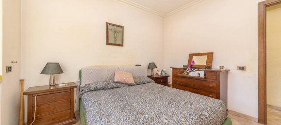 2 bedrooms Apartment in Rome, Italy No. 350262 16