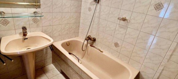 2 rooms Apartment in Favoriten, Austria No. 168972 6