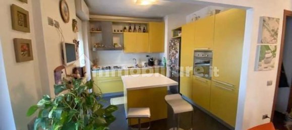 4 bedrooms Apartment in Voghera, Italy No. 344015 4