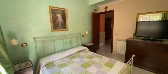 3 bedrooms Apartment in Messina, Italy No. 312539 11