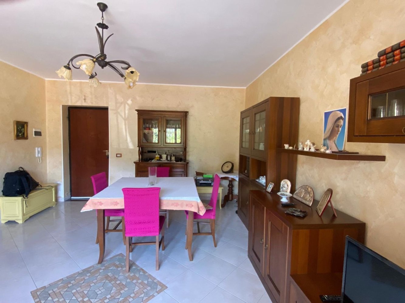 3 bedrooms Apartment in Messina, Italy No. 312539