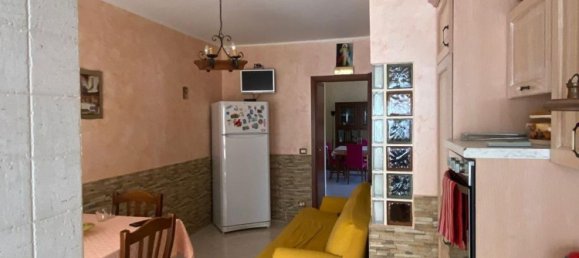 3 bedrooms Apartment in Messina, Italy No. 312539 9