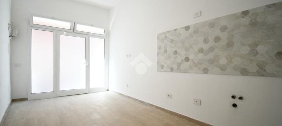Apartamento de 2 habitaciónes en Cagliari, Italy No. 50743 4