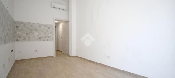 Apartamento de 2 habitaciónes en Cagliari, Italy No. 50743 2