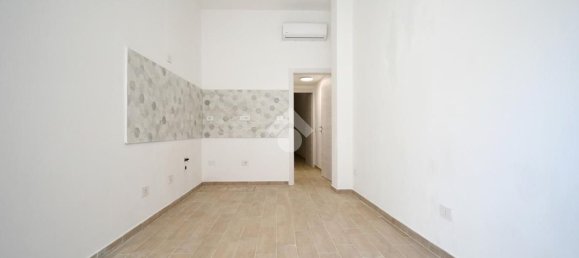 Apartamento de 2 habitaciónes en Cagliari, Italy No. 50743 6