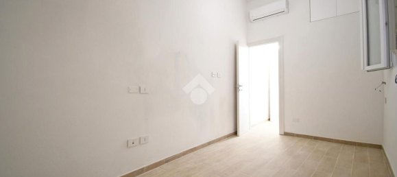 Apartamento de 2 habitaciónes en Cagliari, Italy No. 50743 15