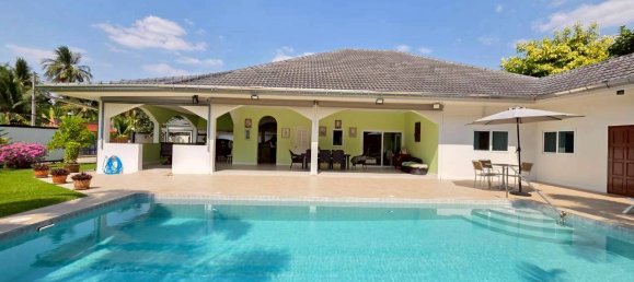 3 bedrooms House in Bang Lamung, Thailand No. 77836 6