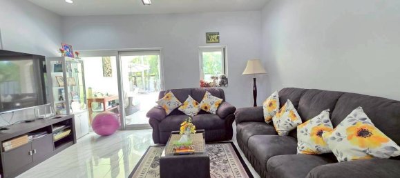 3 bedrooms House in Bang Lamung, Thailand No. 77836 16