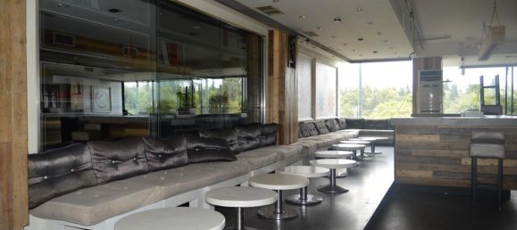 310m² Property in Athens, Greece No. 6142 2