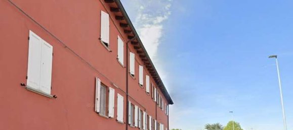 3 rooms Apartment in Parma, Italy No. 298859 15