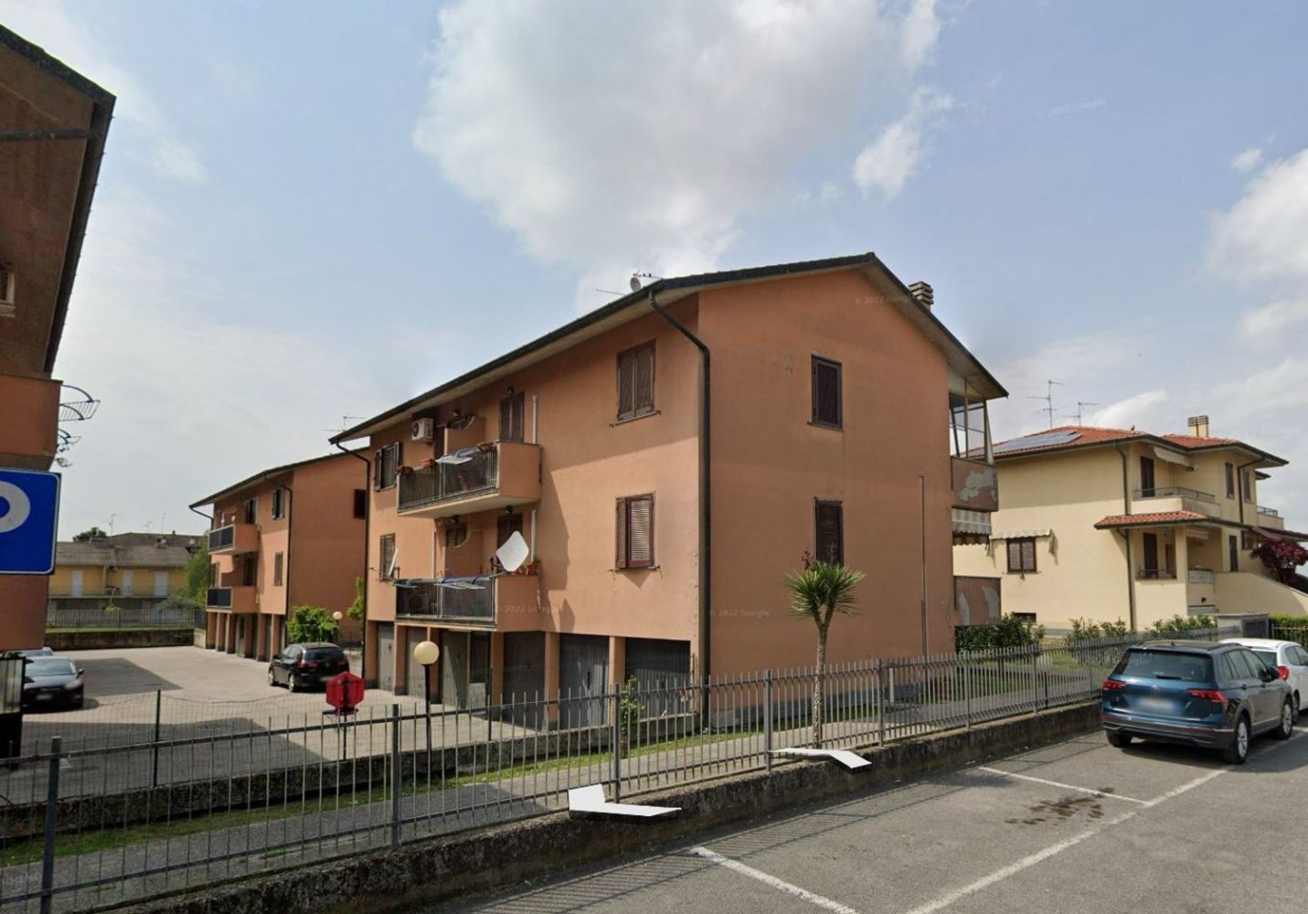 3 rooms Apartment in Caselle Lurani, Italy No. 257475