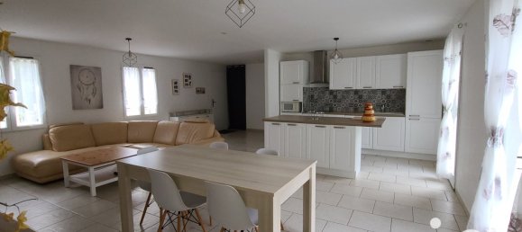 3 bedrooms House in Thimory, France No. 38491 13