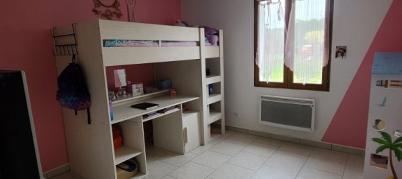 3 bedrooms House in Thimory, France No. 38491 7