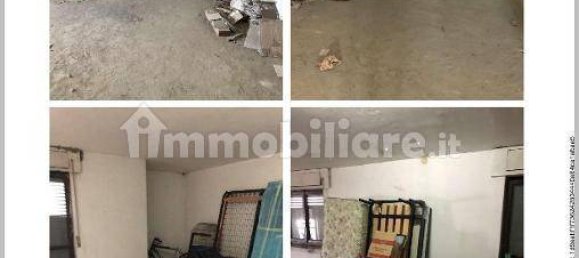 Apartamento de 3 dormitorios en Melito di Napoli, Italy No. 317413 11