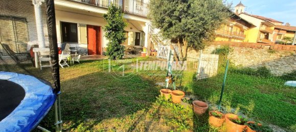 8 rooms House in Albiano d'Ivrea, Italy No. 141081 16
