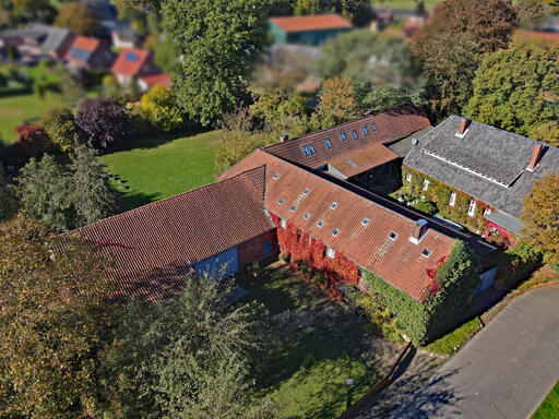 Granja de 22 habitaciónes en Gifhorn, Germany No. 141302