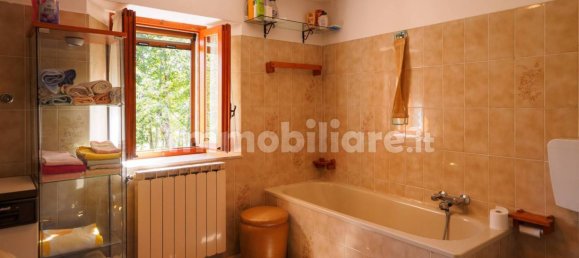 3 bedrooms House in Frassinoro, Italy No. 268259 18