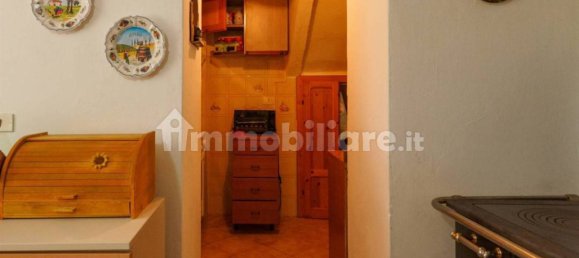 3 bedrooms House in Frassinoro, Italy No. 268259 10