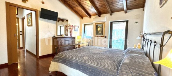 2 bedrooms House in Fagnano Olona, Italy No. 2342 20