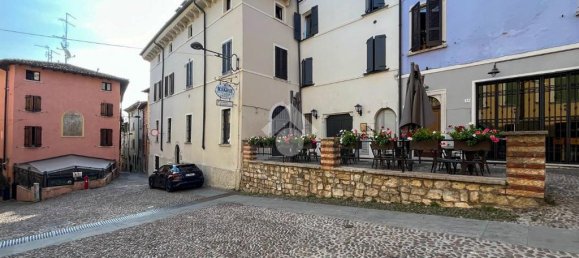 4-salle Propriété commerciale à Desenzano del Garda, Italy No. 143922 12