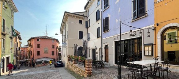 4-salle Propriété commerciale à Desenzano del Garda, Italy No. 143922 4