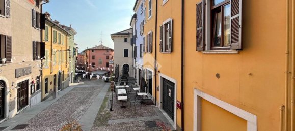 4-salle Propriété commerciale à Desenzano del Garda, Italy No. 143922 23