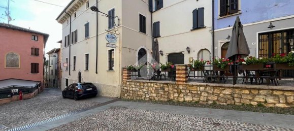 4-salle Propriété commerciale à Desenzano del Garda, Italy No. 143922 8