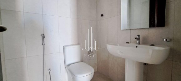 Вилла с 3 спальнями в Airport Road, ОАЭ № 39260 16