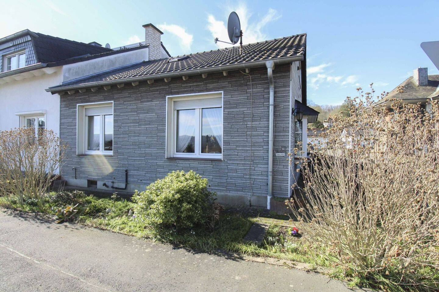 1 chambre Maison de ville à Bonn, Germany No. 320174