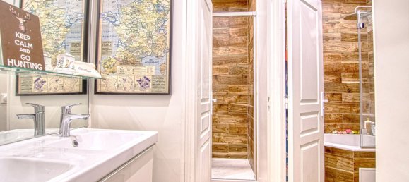 4 bedrooms Apartment in Versailles, France No. 299071 7