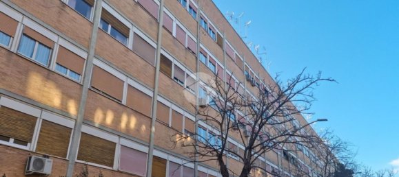 2 rooms Apartment in Rome, Italy No. 294898 5