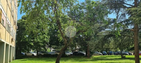 2 rooms Apartment in Rome, Italy No. 294898 3