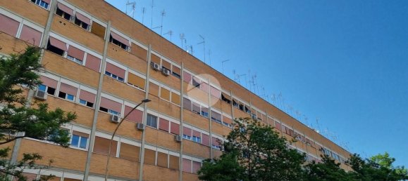 2 rooms Apartment in Rome, Italy No. 294898 6