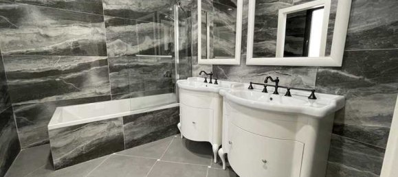 5 bedrooms Villa in Germasogeia, Cyprus No. 10555 4