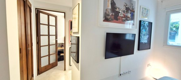 Apartamento de 3 dormitorios en Valencia, Spain No. 178623 24