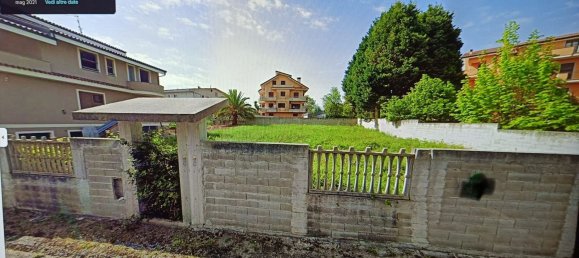  Land in Vibo Valentia, Italy No. 311045 4