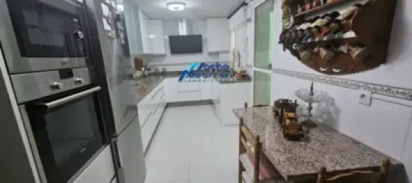 Дом с 5 спальнями в Бадахос, Испания № 159849 13