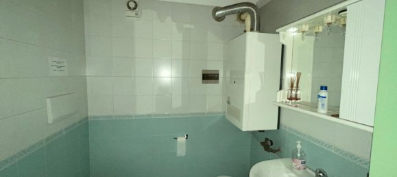 88m² Office in Piovene Rocchette, Italy No. 154090 8