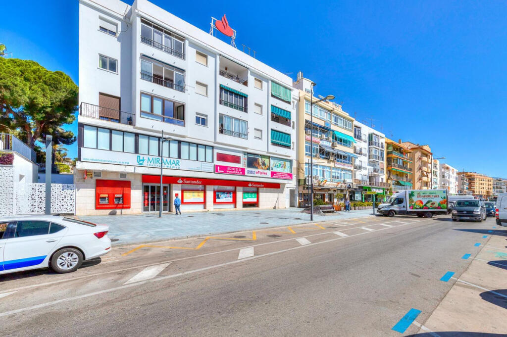 Apartamento T3 em Marbella, Spain N.º 185284