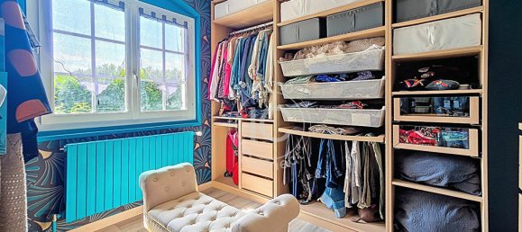 Дом с 5 спальнями в Сен-Ромен-ле-Пюи, Франция № 358552 14