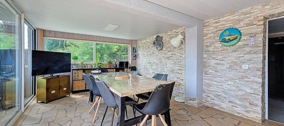 Дом с 5 спальнями в Сен-Ромен-ле-Пюи, Франция № 358552 4