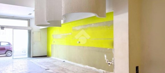 2 rooms Garage in Putignano, Italy No. 282554 3