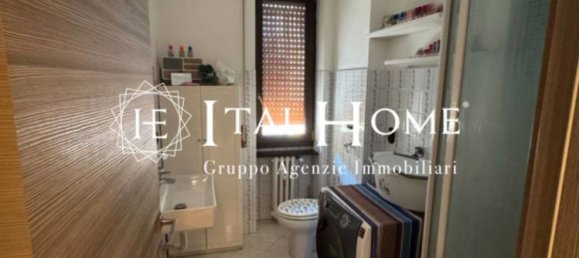 2 bedrooms Apartment in Milan, Italy No. 337941 9