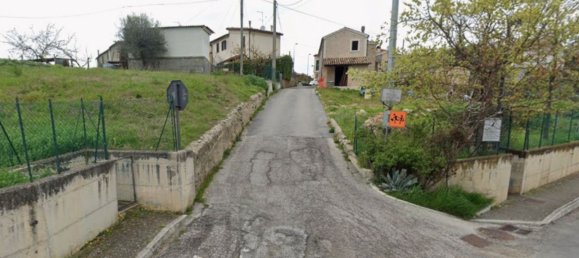 5 rooms Apartment in Saludecio, Italy No. 12130 2