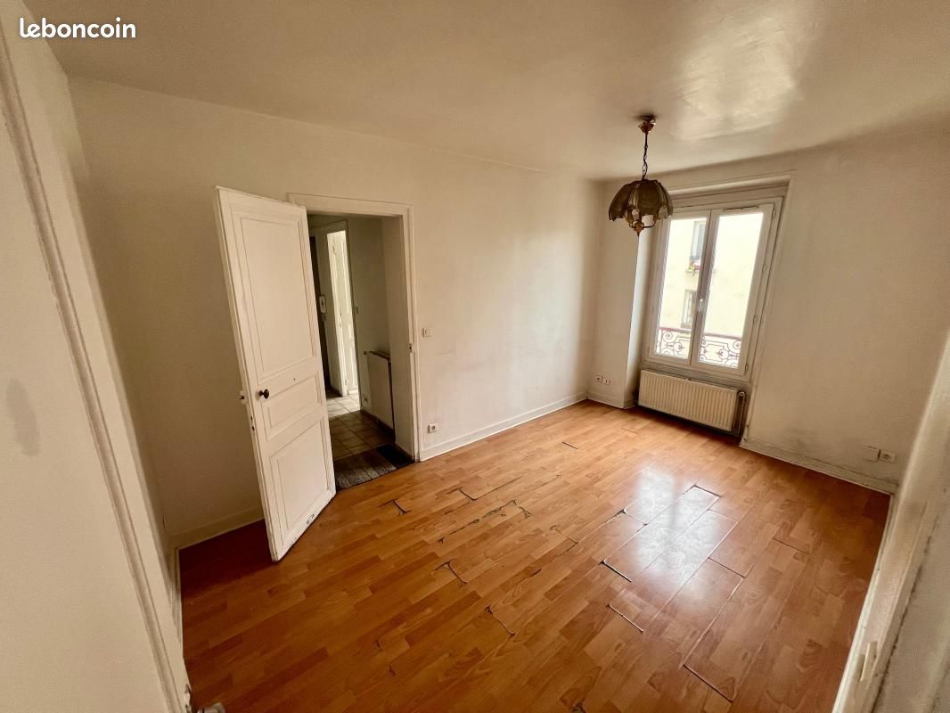 2 chambres Appartement à Aubervilliers, France No. 188849