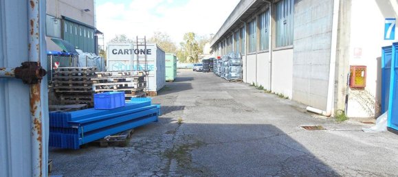 2376m² Warehouse in Poggibonsi, Italy No. 152715 26