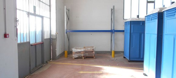 2376m² Warehouse in Poggibonsi, Italy No. 152715 10