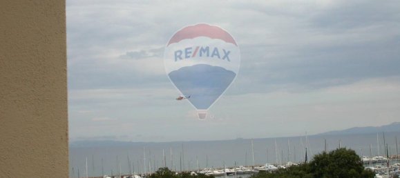 3 rooms Apartment in Castiglione della Pescaia, Italy No. 237773 31